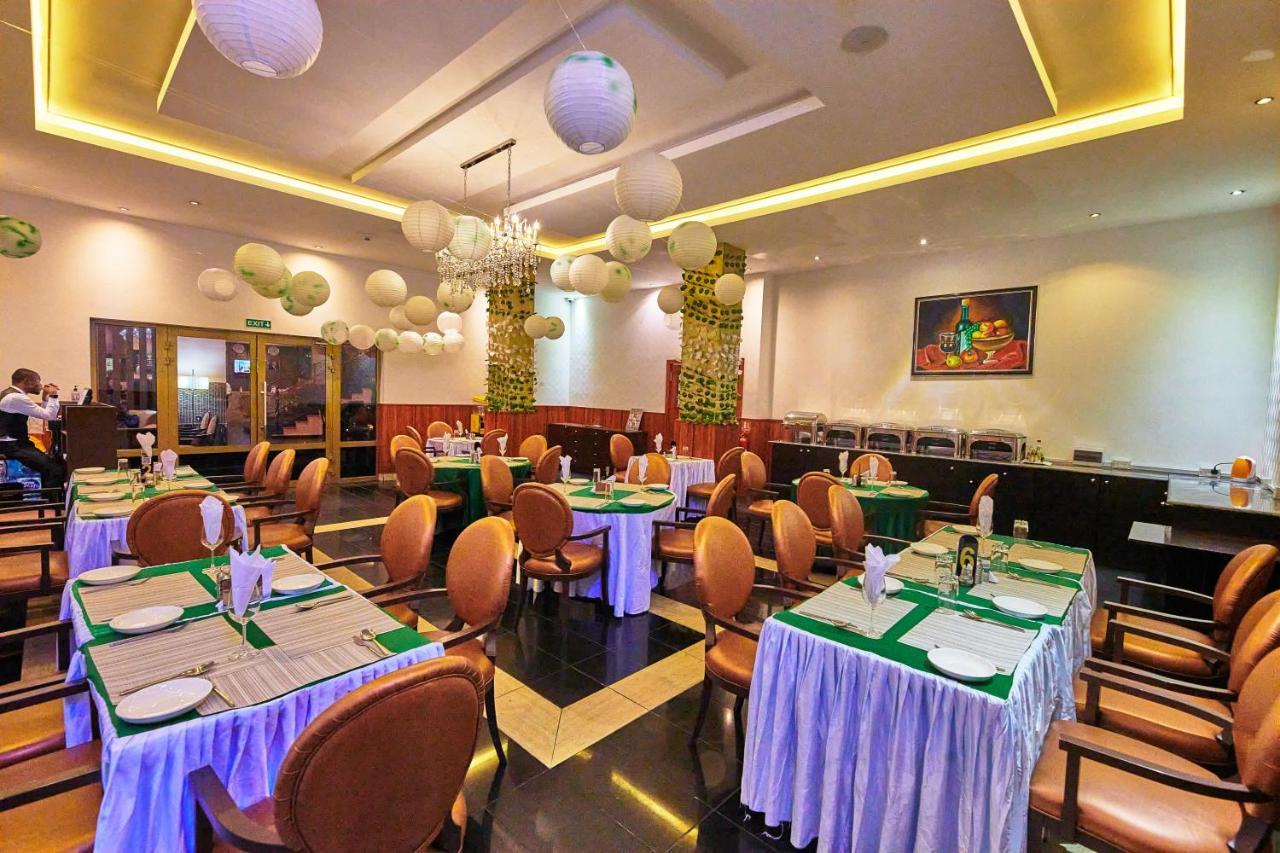 Oak Haven Hotel & Suites Port Harcourt Zewnętrze zdjęcie